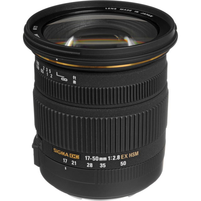 Sigma 17-50 mm F2.8 EX DC OS HSM pentru Canon